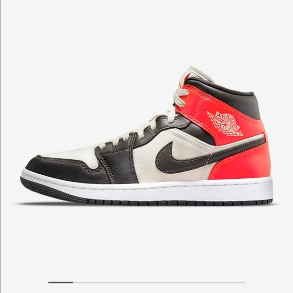 NEW RELEASE! Jordan 1 Mid SE Light Orewood Brown/Bright Crimson/White/Newsprint - Picture 1 of 10